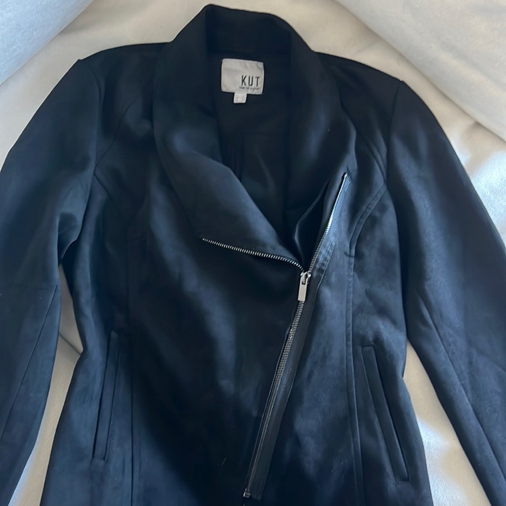 Kut from the Kloth Carina Faux Suede Drape Jacket - Picture 2 of 6